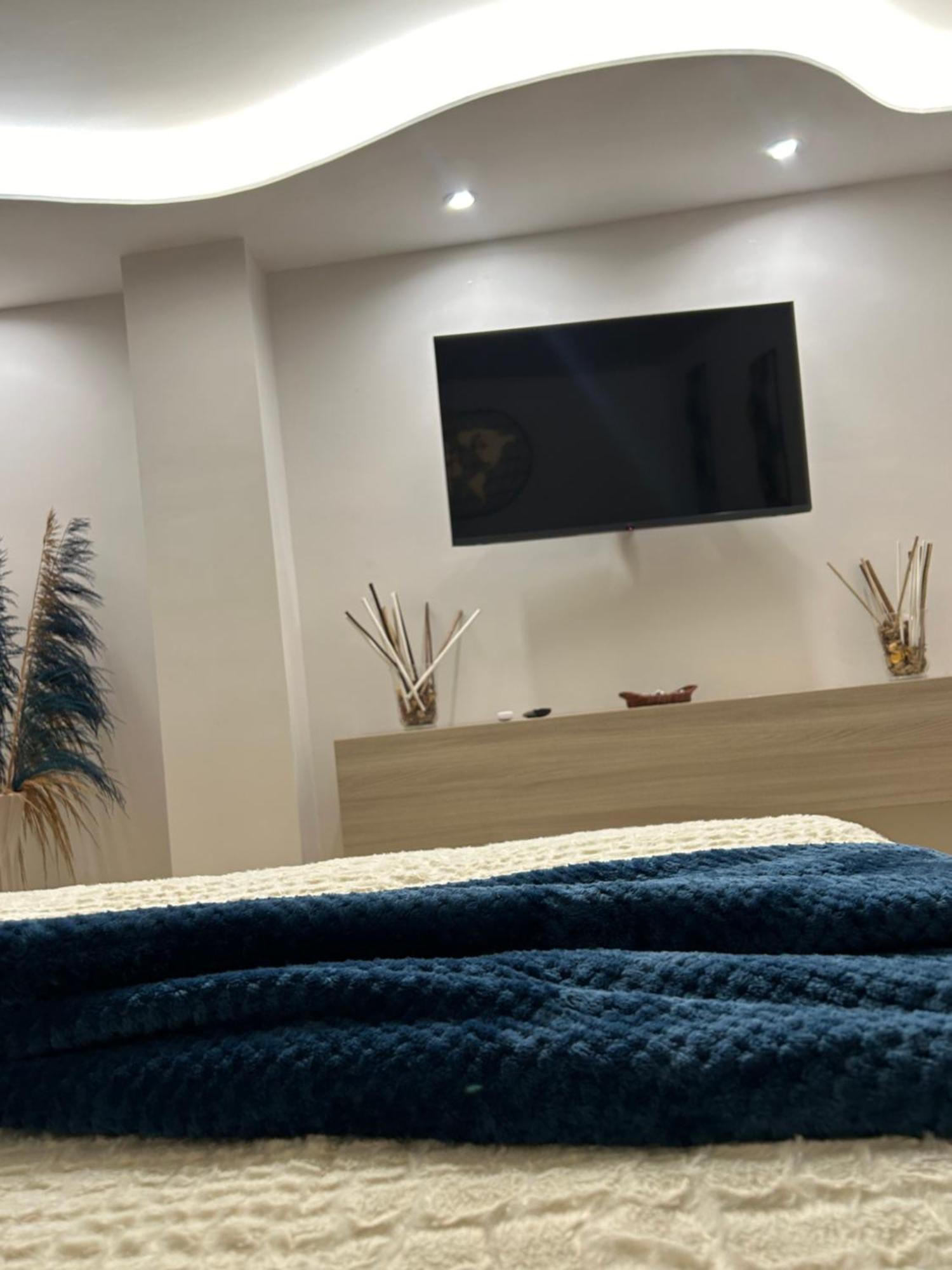 Appartement L'Ospite Napoletano à Naples Extérieur photo