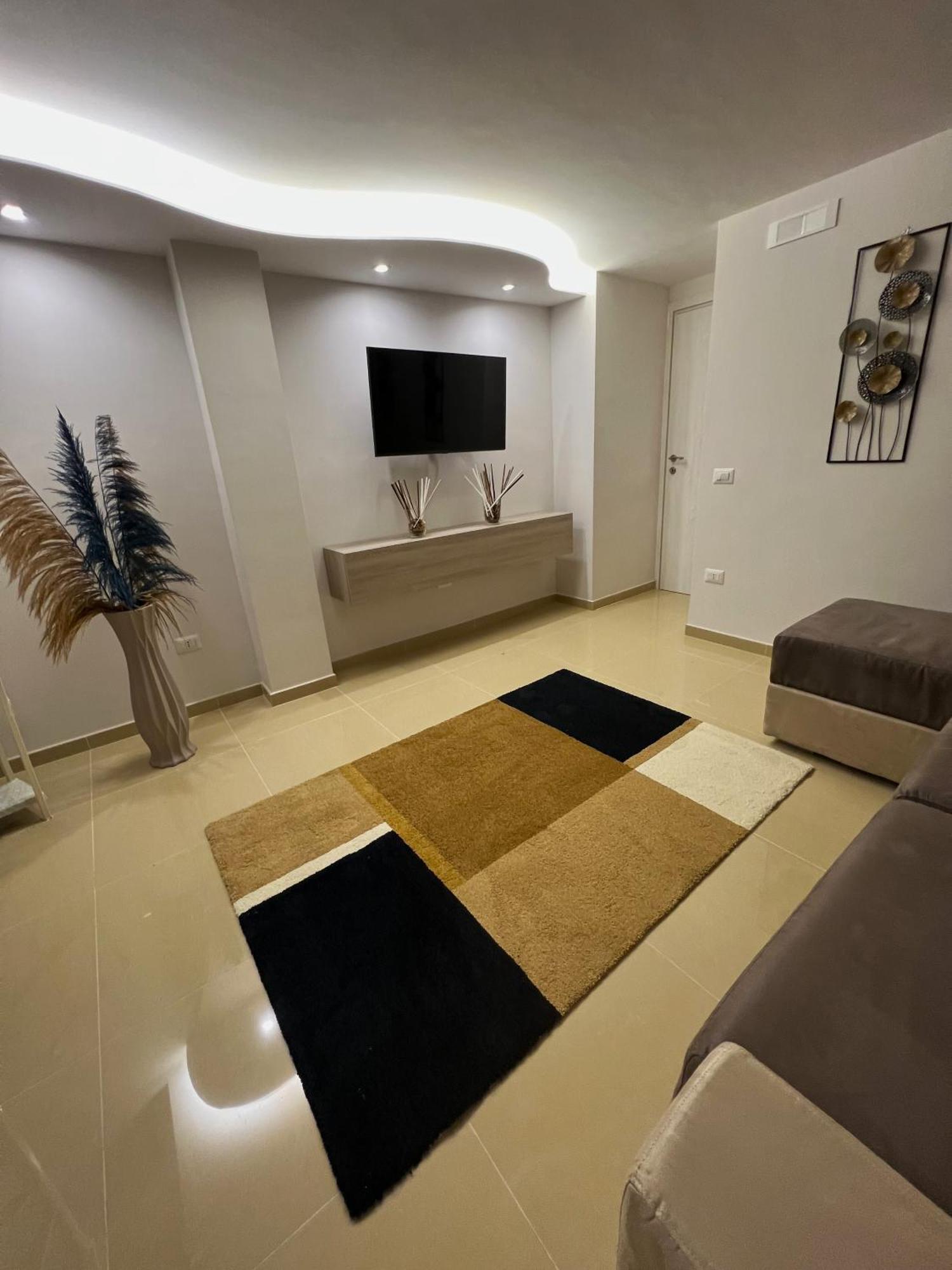 Appartement L'Ospite Napoletano à Naples Extérieur photo