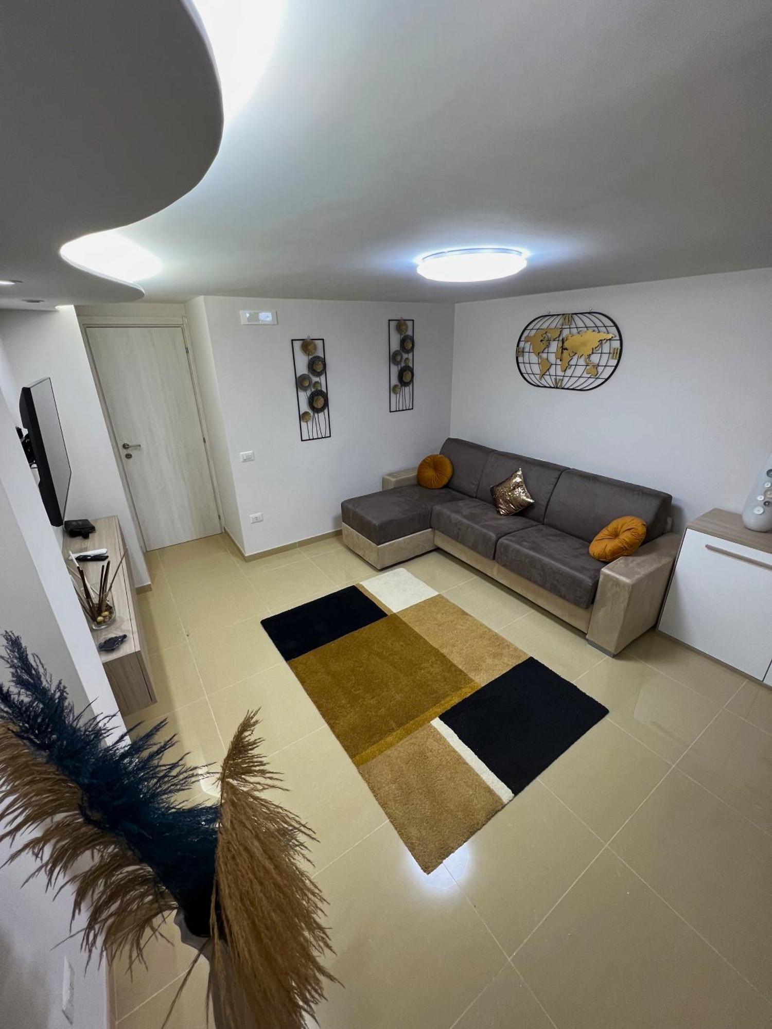 Appartement L'Ospite Napoletano à Naples Extérieur photo