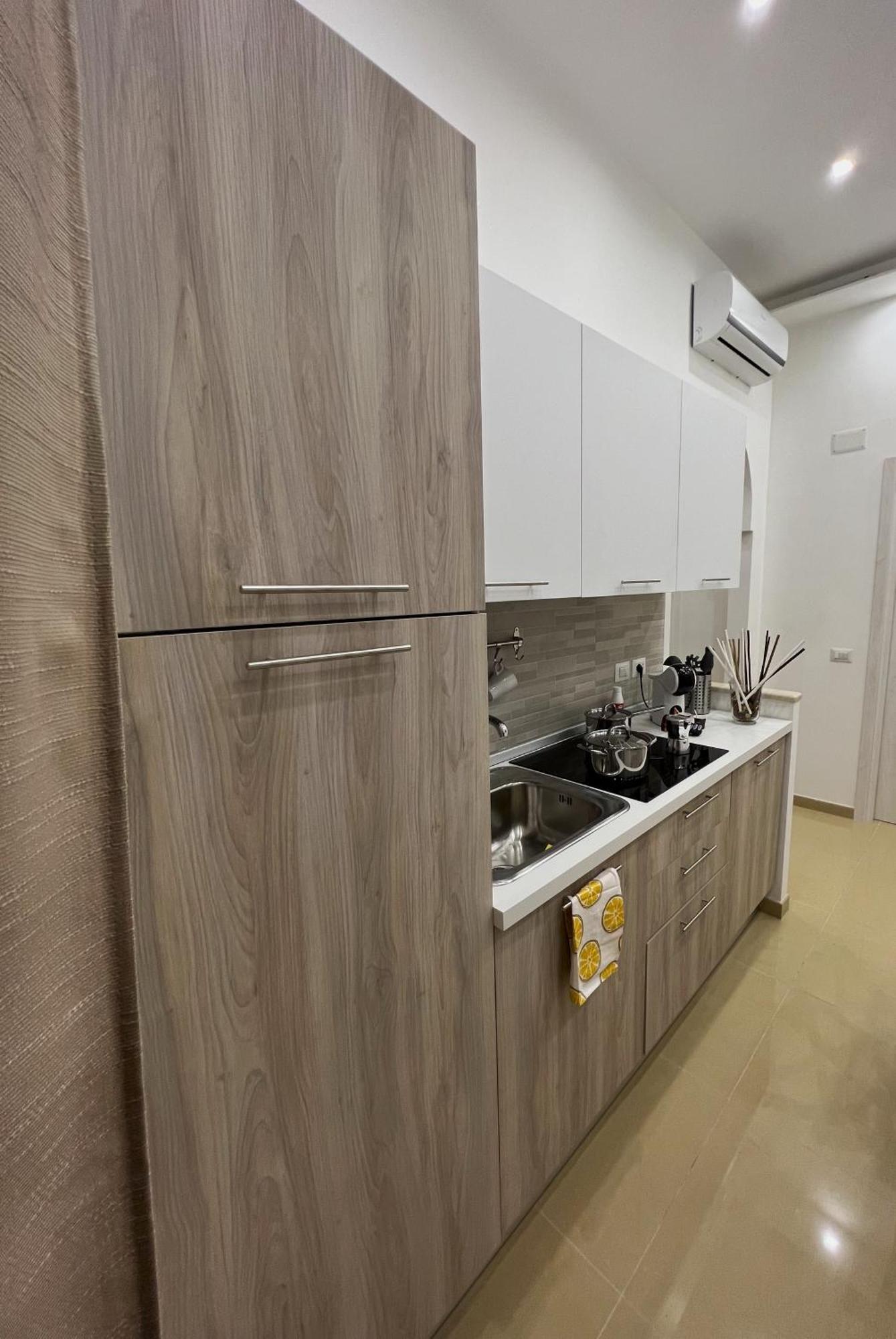 Appartement L'Ospite Napoletano à Naples Extérieur photo